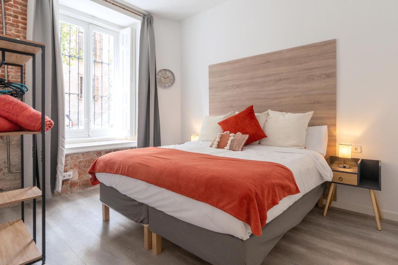 Apartament Francina Groups Teatro Real, By Monaro***** Madryt Zewnętrze zdjęcie